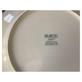 Kitchenware Kitchenware
