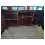 Wood TV Stand *Note Coon Rapids Pick Up Location* Wood TV Stand *Note Coon Rapids Pick Up Location*