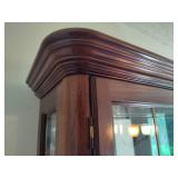 Oak Glass Mirrored Hutch *Note Coon Rapids Pick Up Location* Oak Glass Mirrored Hutch *Note Coon Rapids Pick Up Location*