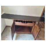 Thomasville Oak Expandable Buffet *Note Coon Rapids Pick Up Location* Thomasville Oak Expandable Buffet *Note Coon Rapids Pick Up Location*
