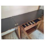 Thomasville Oak Expandable Buffet *Note Coon Rapids Pick Up Location* Thomasville Oak Expandable Buffet *Note Coon Rapids Pick Up Location*