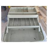 Coolers & Tackle Box *Note Coon Rapids Pick Up Location* Coolers & Tackle Box *Note Coon Rapids Pick Up Location*