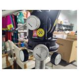 Samson Quick-Set Tripod on Wheels Samson Quick-Set Tripod on Wheels