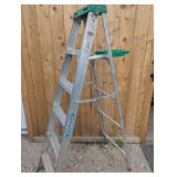 Pair of Aluminum Step Ladders Pair of Aluminum Step Ladders