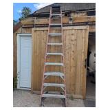 Werner Fiberglass Step Ladder Werner Fiberglass Step Ladder