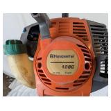 Husqvarna 128C Gas String Trimmer (Parts/Repair) Husqvarna 128C Gas String Trimmer (Parts/Repair)