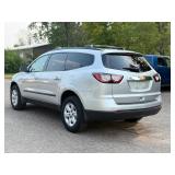 2017 CHEVROLET TRAVERSE LS (NO RESERVE)