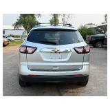 2017 CHEVROLET TRAVERSE LS (NO RESERVE)