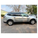 2017 CHEVROLET TRAVERSE LS (NO RESERVE)