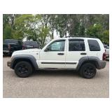2006 JEEP LIBERTY SPORT *4x4 | No Accidents* (NO RESERVE)