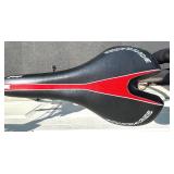 Trek Madone 3.1 Carbon Road Bike with CatEye Computer and Aero Bars