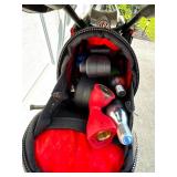 Trek Madone 3.1 Carbon Road Bike with CatEye Computer and Aero Bars