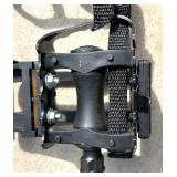 Set of 4 Bicycle Pedals with Toe Clips and Straps