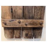 Rustic Wooden Wall Decor with Farmers Market Pig Sign