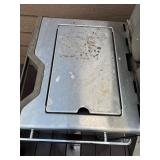 Napoleon Prestige Propane Gas Grill with Sizzle Zone and Cover