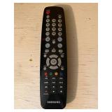 Samsung 40" 720p LCD HDTV (LN40A450) with Remote Control in Good Working Condition Samsung 40" 720p LCD HDTV (LN40A450) with Remote Control in Good Working Condition