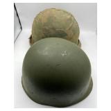 Vietnam War 4th Infantry Division Combat Helmet Cover and Liner w/ 4th Infantry Patch Vietnam War 4th Infantry Division Combat Helmet Cover and Liner w/ 4th Infantry Patch
