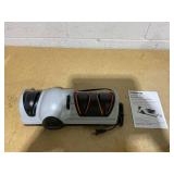 Presto 08810 Professional Electric Knife Sharpener Presto 08810 Professional Electric Knife Sharpener