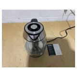 Chefman Rapid-Boil 1.8L Electric Kettle w/ Removable Lid and LED Indicator Lights Chefman Rapid-Boil 1.8L Electric Kettle w/ Removable Lid and LED Indicator Lights