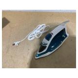 Black & Decker Easy Steam Compact Iron Black & Decker Easy Steam Compact Iron