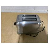 Cuisinart CPT-160 Toaster, 2-Slice Classic Brushed Cuisinart CPT-160 Toaster, 2-Slice Classic Brushed