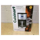 PerfecTemp 14-Cup Programmable Coffeemaker PerfecTemp 14-Cup Programmable Coffeemaker