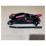 Hyper Tough T82011W Trolley Jack, 2 Ton Hyper Tough T82011W Trolley Jack, 2 Ton