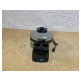 BELLA Classic Rotating Belgian Waffle Maker with Nonstick Plates BELLA Classic Rotating Belgian Waffle Maker with Nonstick Plates
