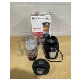 Black & Decker Ice Crush Blender with 56 Ounce (7 Cup) PerfectPour Plastic Jar, Powerful 6-tip Stainless Steel Blade, 8-speeds plus Pulse Black & Decker Ice Crush Blender with 56 Ounce (7 Cup) PerfectPour Plastic Jar, Powerful 6-tip Stainless Steel Blade, 8-speeds plus Pulse