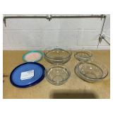8PCS Pyrex Mixing Bowl Set with Assorted Lids 8PCS Pyrex Mixing Bowl Set with Assorted Lids