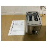 GE Appliances 2-Slice Toaster GE Appliances 2-Slice Toaster