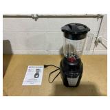BLACK + DECKER 8-Speed 700-Watt Ice Crush Blender BLACK + DECKER 8-Speed 700-Watt Ice Crush Blender