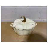 Smith & Clark 4QT Cast Iron Pumpkin Dutch Oven Smith & Clark 4QT Cast Iron Pumpkin Dutch Oven