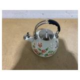 LENOX Butterfly Meadow 2-Quart Stainless Steel Kettle LENOX Butterfly Meadow 2-Quart Stainless Steel Kettle