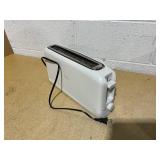 Bella 2-Slice Slim Toaster Bella 2-Slice Slim Toaster