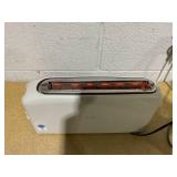 Bella 2-Slice Slim Toaster Bella 2-Slice Slim Toaster