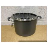 Circulon 8-Quart Pot ScratchDefense Nonstick Stockpot with Lid Circulon 8-Quart Pot ScratchDefense Nonstick Stockpot with Lid