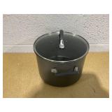 Circulon 8-Quart Pot ScratchDefense Nonstick Stockpot with Lid Circulon 8-Quart Pot ScratchDefense Nonstick Stockpot with Lid