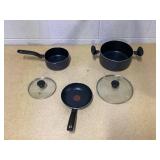 T-fal Initiatives Nonstick Cookware Set T-fal Initiatives Nonstick Cookware Set