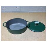 The Dutchess - 6.75-quart enameled cast-iron Dutchess The Dutchess - 6.75-quart enameled cast-iron Dutchess