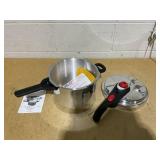 T-fal Secure Aluminum Initiatives 12-PSI Pressure Cooker Cookware, 6-Quart, Siver T-fal Secure Aluminum Initiatives 12-PSI Pressure Cooker Cookware, 6-Quart, Siver
