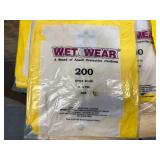 Lot of 4 - WET WEAR style: 65-200 Lot of 4 - WET WEAR style: 65-200