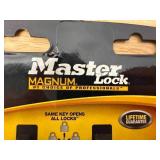 Master MAGNUM Lock Master MAGNUM Lock