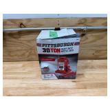 PITTSBURGH 30 Ton Hydraulic Bottle Jack (080725115) PITTSBURGH 30 Ton Hydraulic Bottle Jack (080725115)
