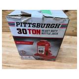PITTSBURGH 30 Ton Hydraulic Bottle Jack (080725115) PITTSBURGH 30 Ton Hydraulic Bottle Jack (080725115)