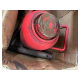 PITTSBURGH 30 Ton Hydraulic Bottle Jack (08725115) PITTSBURGH 30 Ton Hydraulic Bottle Jack (08725115)