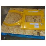 Vestil DGS-55-D Steel Deluxe Single Drum Gripper 55 Gallon 43-3/16 In x 28 In x 7-1/8 In 1500 Lb. Capacity, Yellow