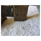 2 Piece Lot of Bench Vises
