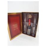 Budweiser Millenium Limited Edition 1 qt Bottle & 4 Glasses. 1999