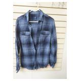 George Flannel Size L (new/like new)